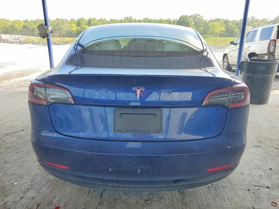 2022 TESLA MODEL 3 6