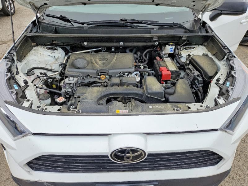 2022 TOYOTA RAV4 LE 12