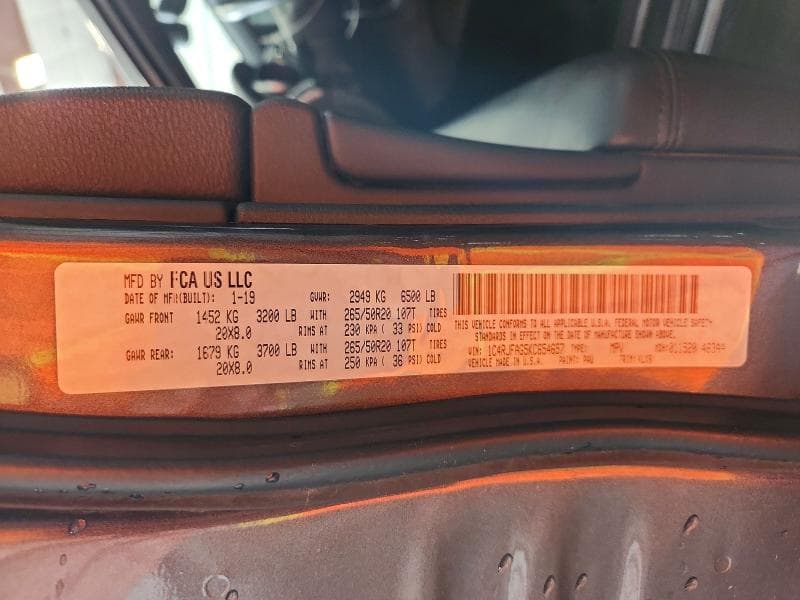 2019 JEEP GRAND CHEROKEE LAREDO 12