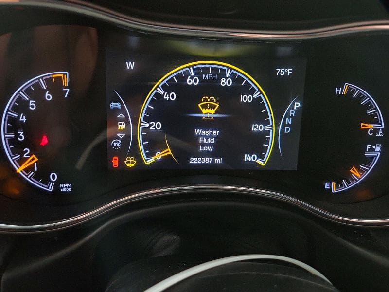 2019 JEEP GRAND CHEROKEE LAREDO 9