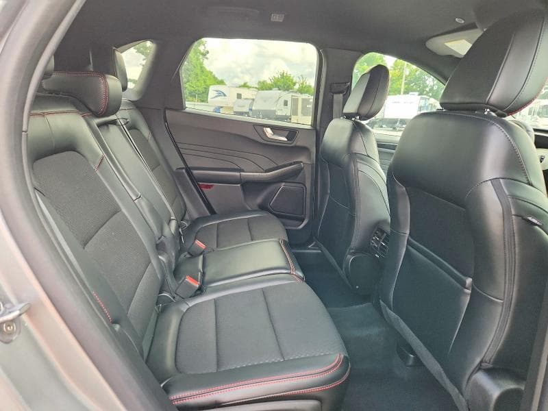 2023 FORD ESCAPE ST LINE 11