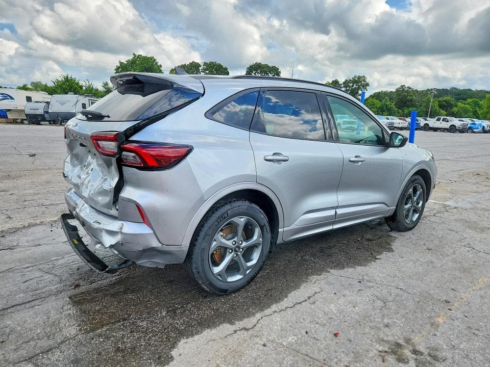 2023 FORD ESCAPE ST LINE 3