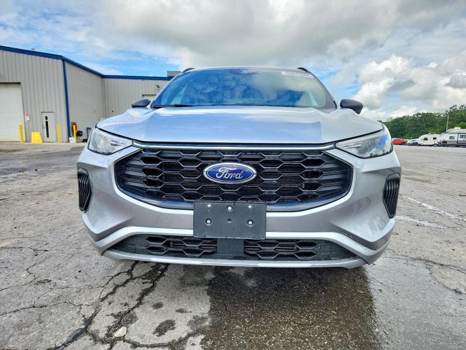 2023 FORD ESCAPE ST LINE 5