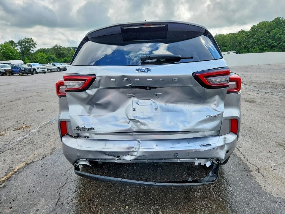 2023 FORD ESCAPE ST LINE 6