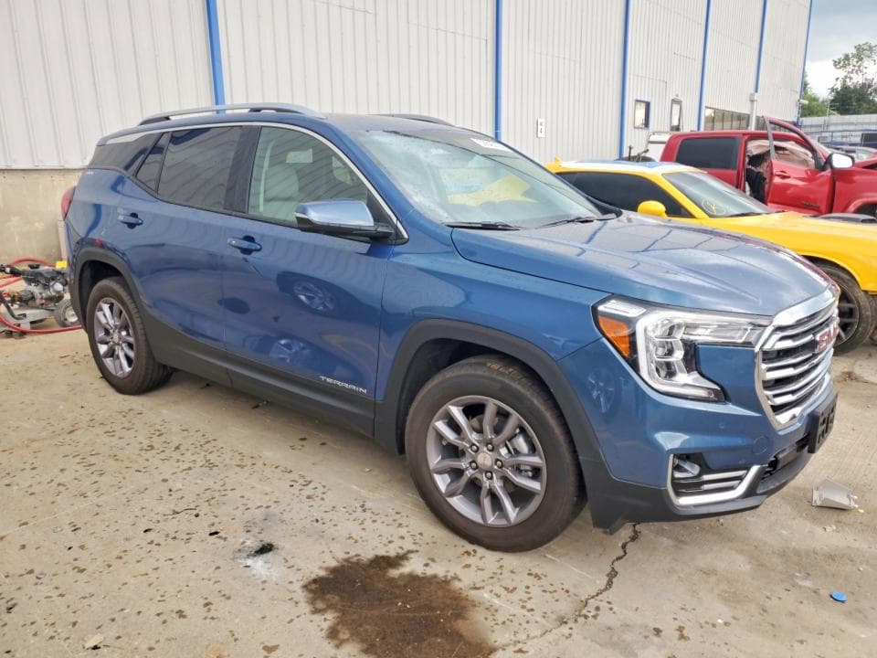 2024 GMC TERRAIN SLT 4