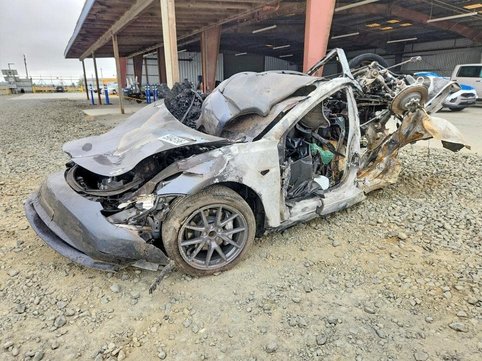 2023 TESLA MODEL 3 - 1