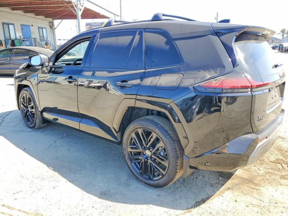 2026 TOYOTA RAV4 XSE 2