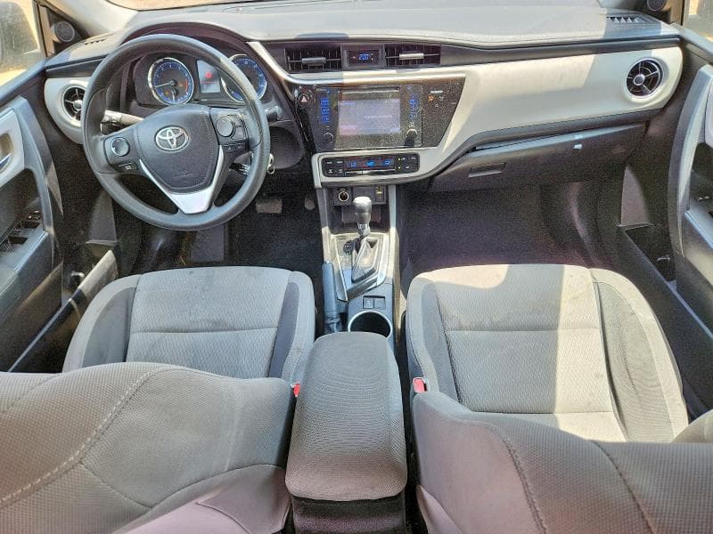 2017 TOYOTA COROLLA LE LE 8