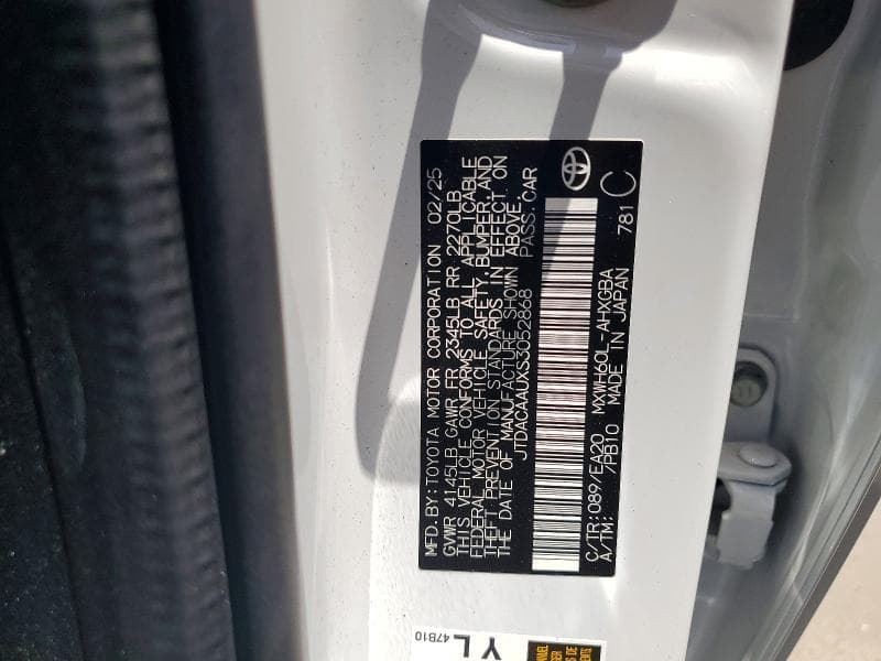 2025 TOYOTA PRIUS XLE 12