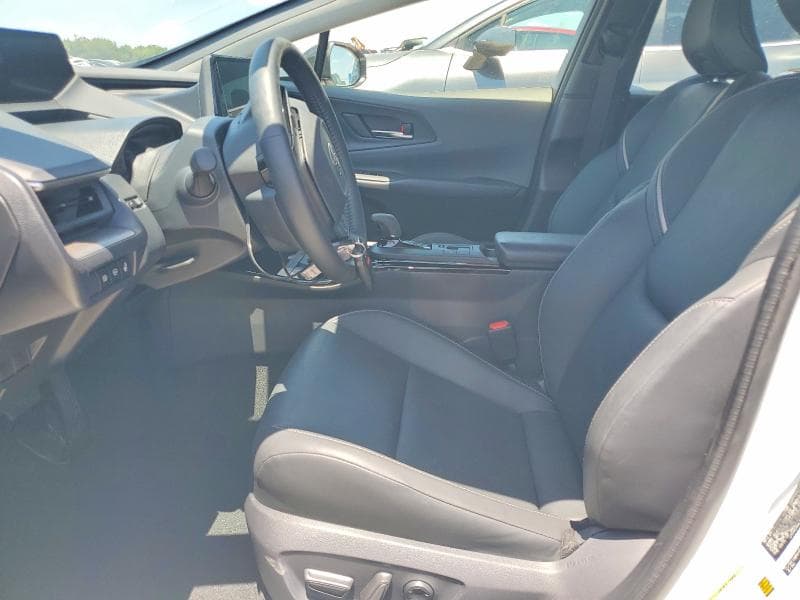2025 TOYOTA PRIUS XLE 7