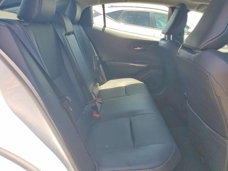 2025 TOYOTA PRIUS XLE 10