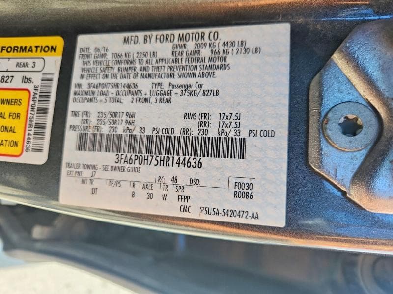 2017 FORD FUSION SE 12