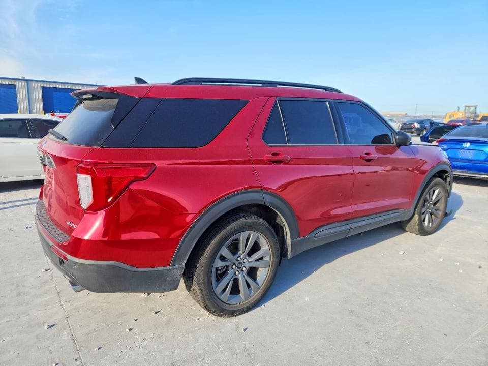 2021 FORD EXPLORER XLT XLT 4
