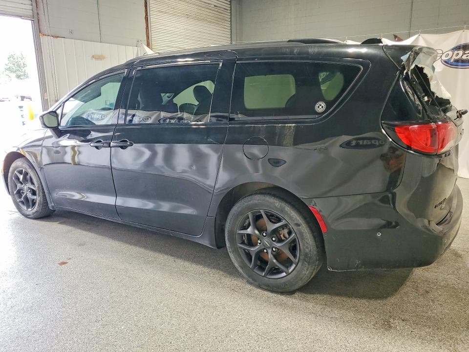 2020 CHRYSLER PACIFICA TOURING L PLUS 2