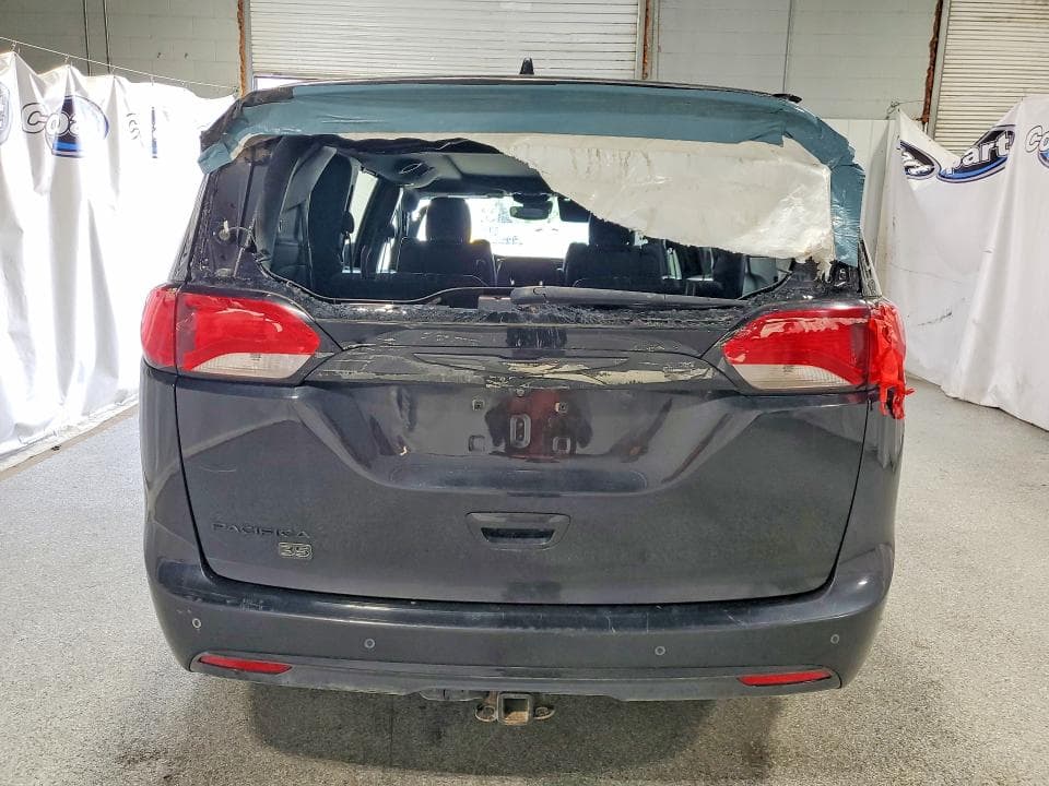 2020 CHRYSLER PACIFICA TOURING L PLUS 6