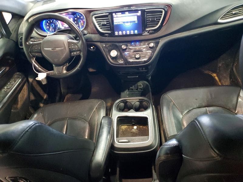 2020 CHRYSLER PACIFICA TOURING L PLUS 8