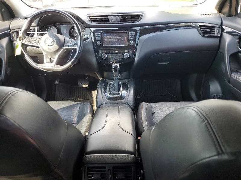 2018 NISSAN ROGUE SPORT SL 8