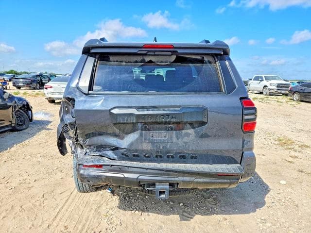 2025 TOYOTA 4RUNNER TRD OFF-ROAD PREMIUM 6