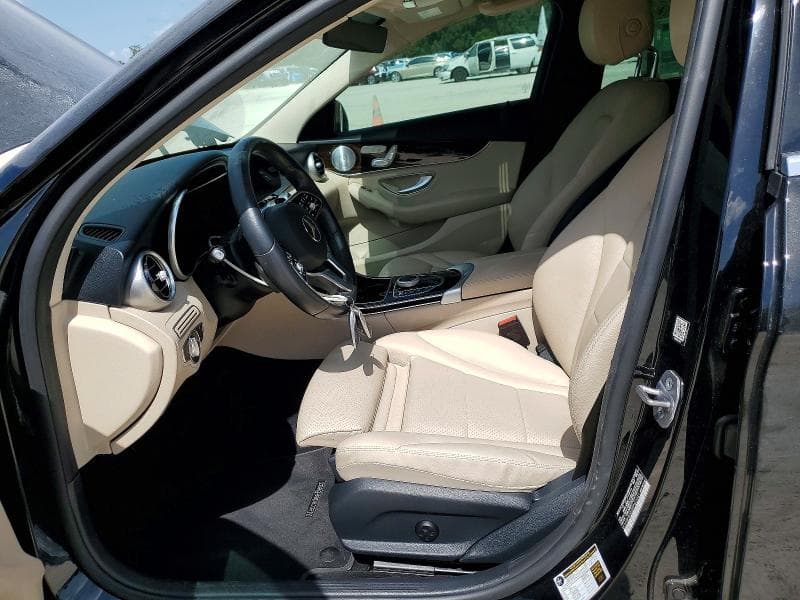 2021 MERCEDES-BENZ C 300 7