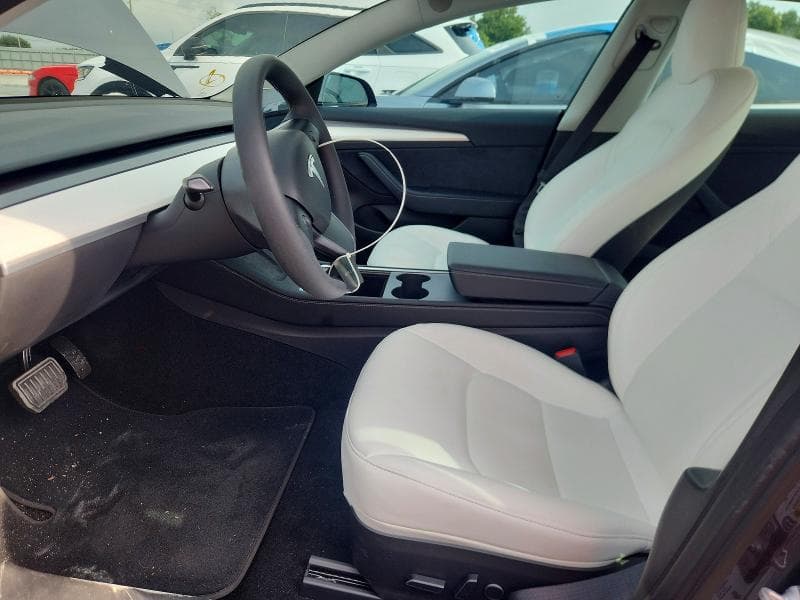 2023 TESLA MODEL 3 7