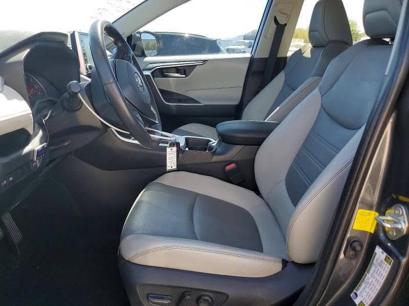 2019 TOYOTA RAV4 XLE PREMIUM 7
