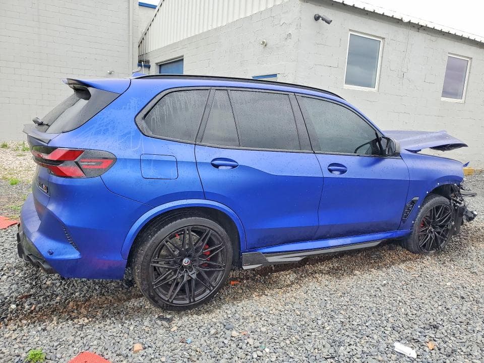 2025 BMW X5 M COMPETITION M COMPETITION 4