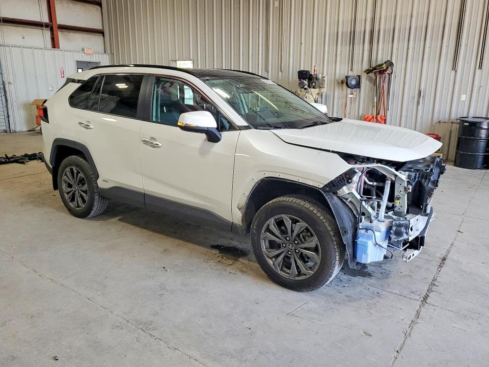 2022 TOYOTA RAV4 LIMITED 4