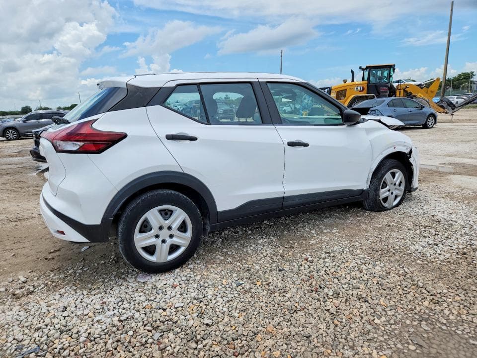 2022 NISSAN KICKS S S 3