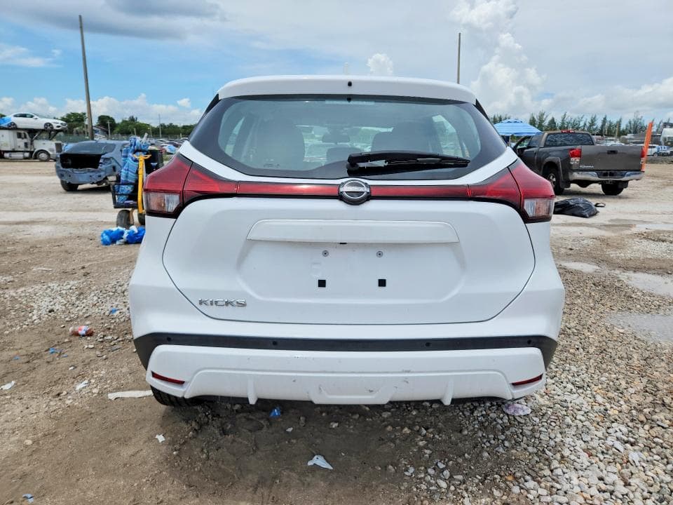 2022 NISSAN KICKS S S 6