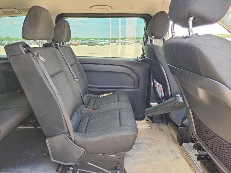2019 MERCEDES-BENZ METRIS 11
