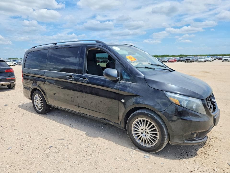 2019 MERCEDES-BENZ METRIS 4