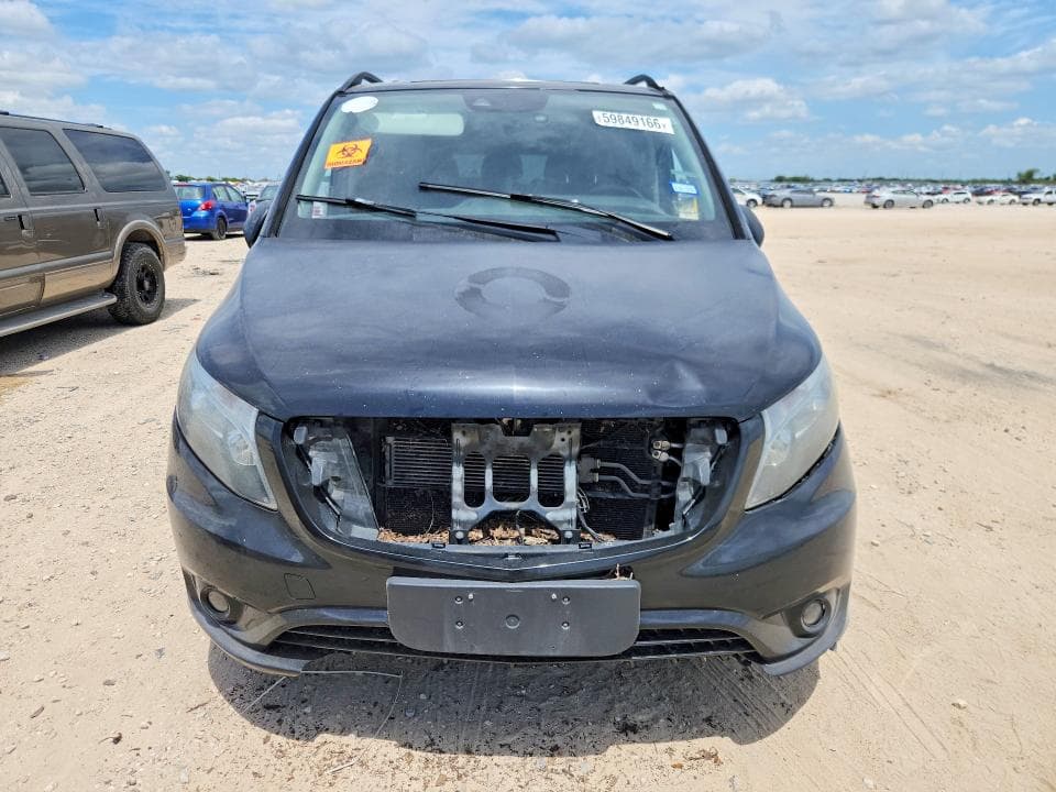 2019 MERCEDES-BENZ METRIS 5