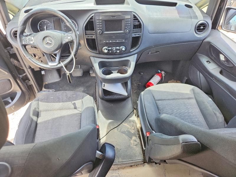2019 MERCEDES-BENZ METRIS 8