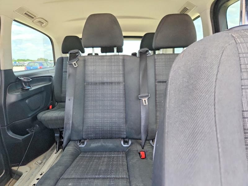 2019 MERCEDES-BENZ METRIS 10