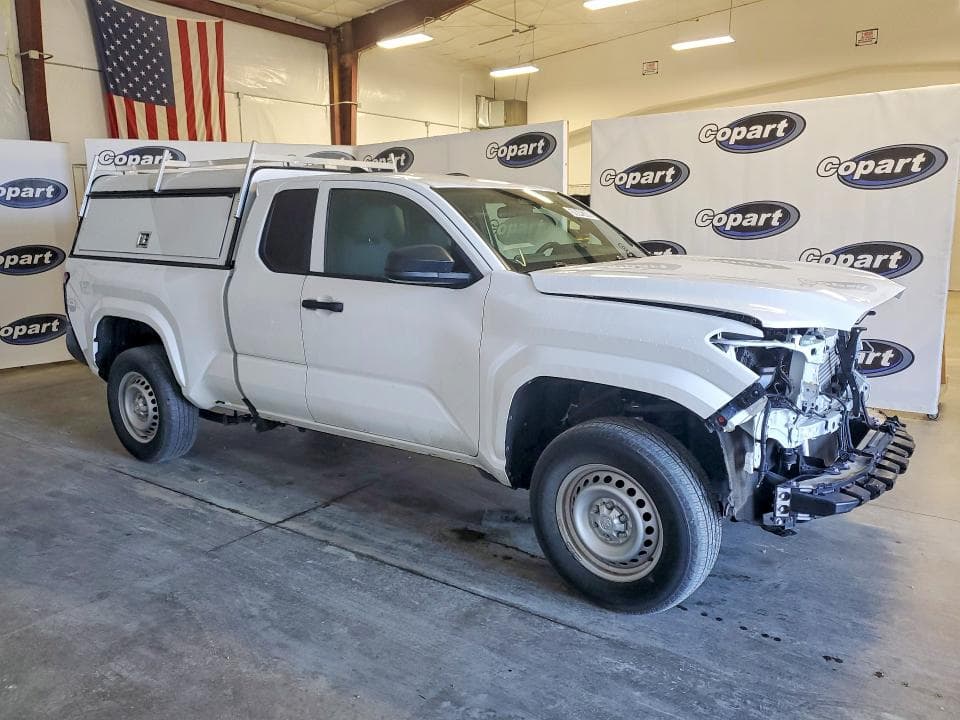 2024 TOYOTA TACOMA SR 4