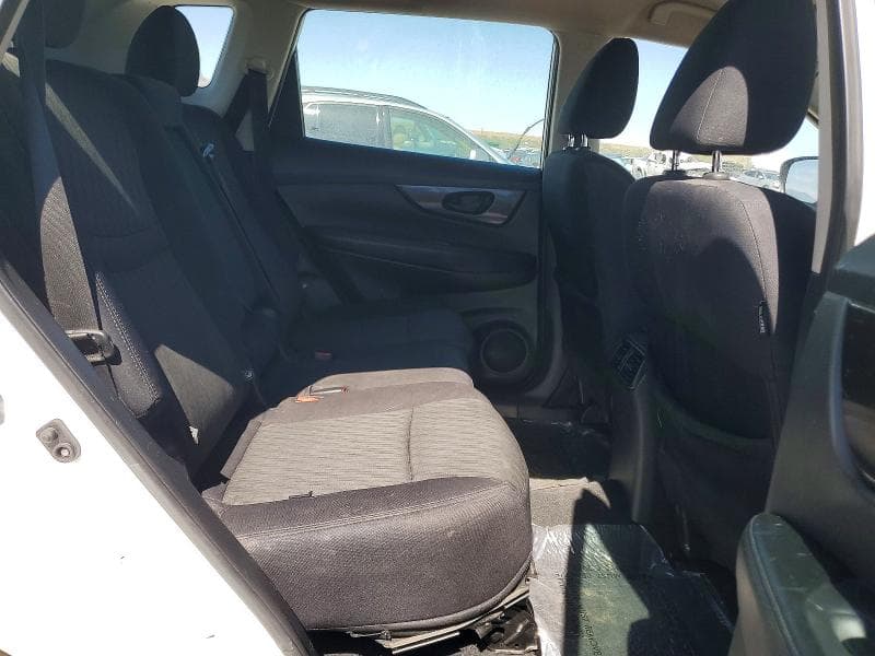2019 NISSAN ROGUE S 10