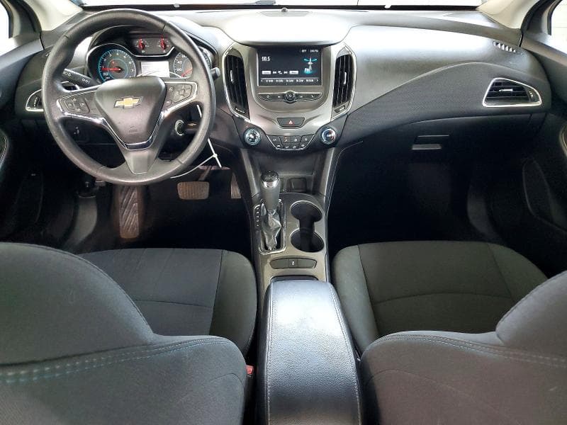 2017 CHEVROLET CRUZE LT 8