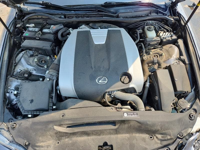 2017 LEXUS IS 300 11
