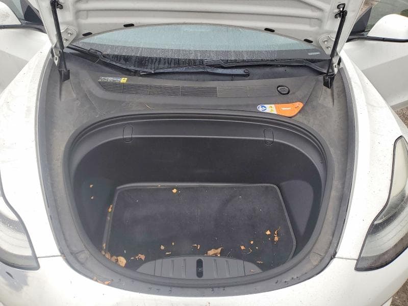 2018 TESLA MODEL 3 11