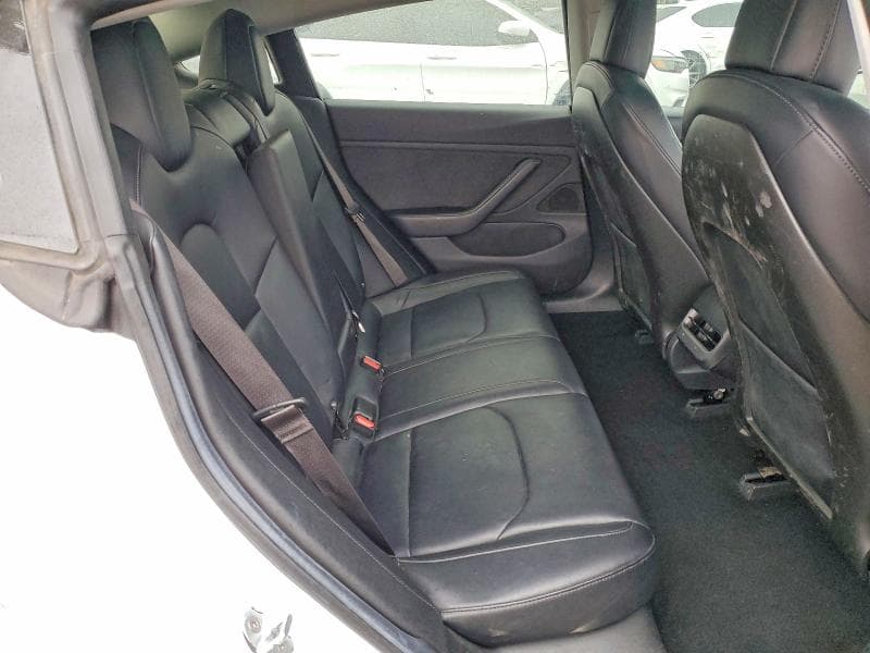 2018 TESLA MODEL 3 10