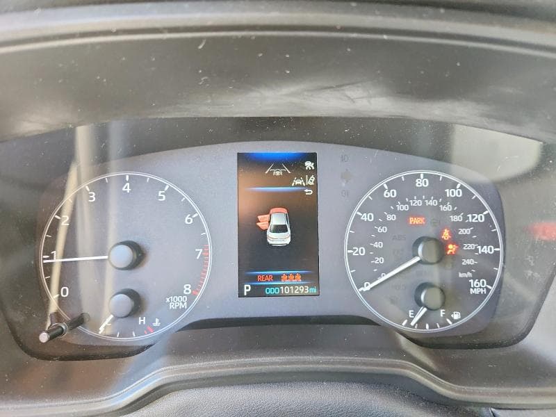 2023 TOYOTA COROLLA LE 9