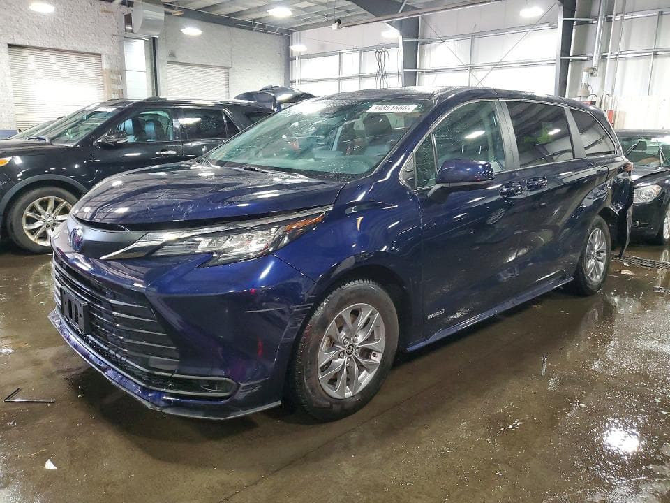 2021 TOYOTA SIENNA LE LE - 1