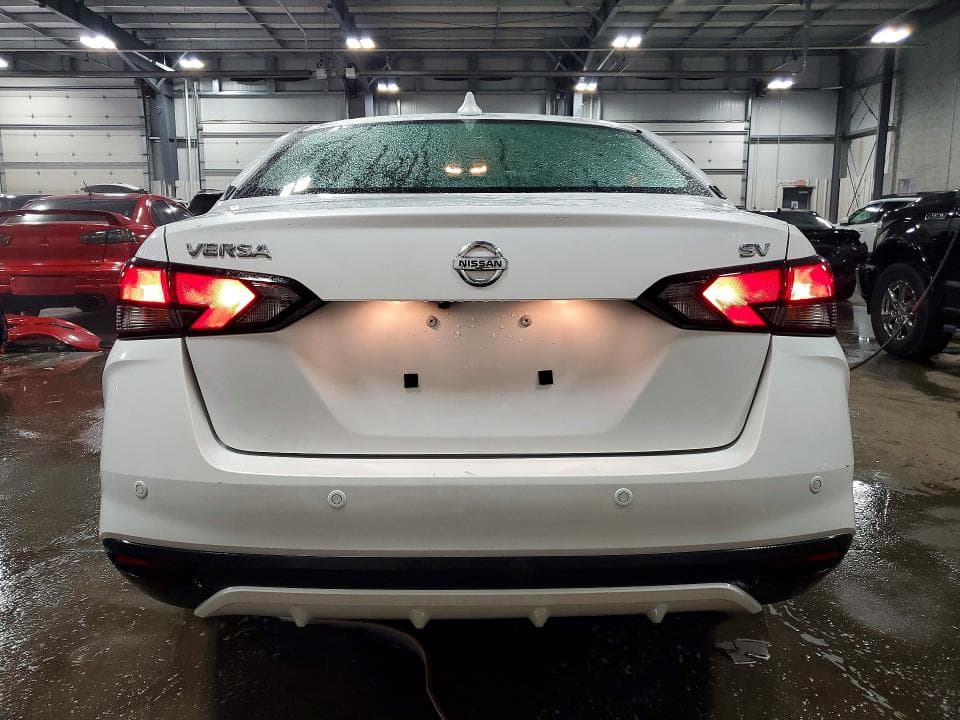 2022 NISSAN VERSA SV 6