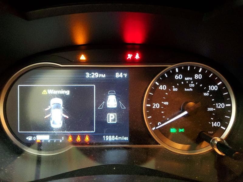 2022 NISSAN VERSA SV 9