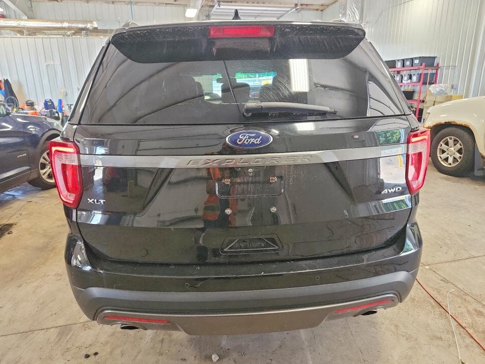 2017 FORD EXPLORER XLT 6