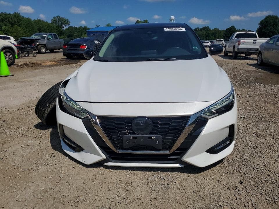 2022 NISSAN SENTRA SR 5