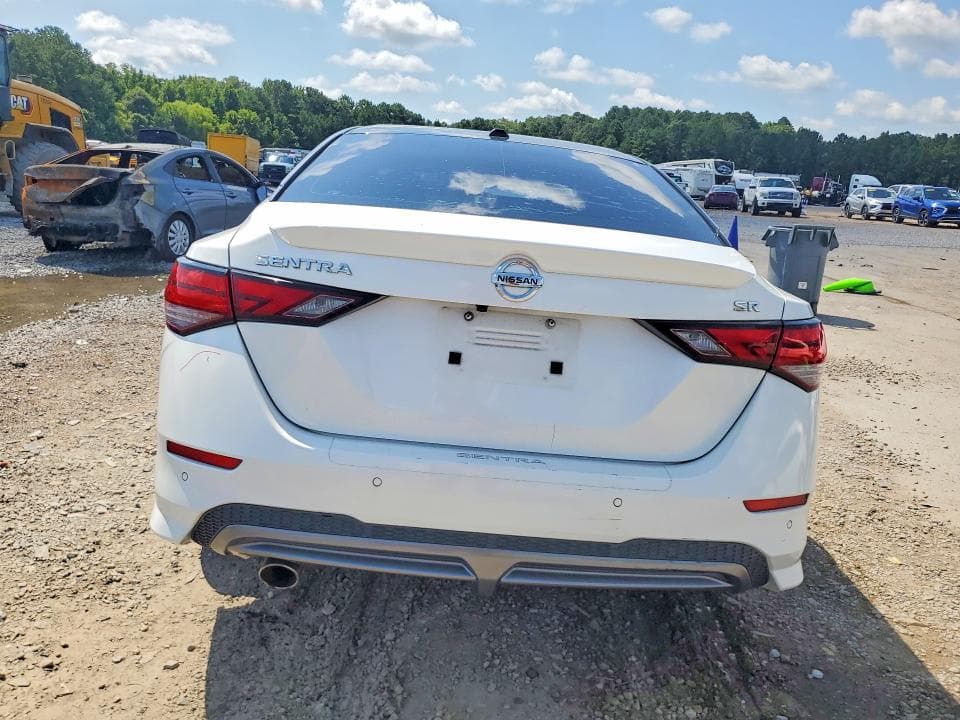 2022 NISSAN SENTRA SR 6