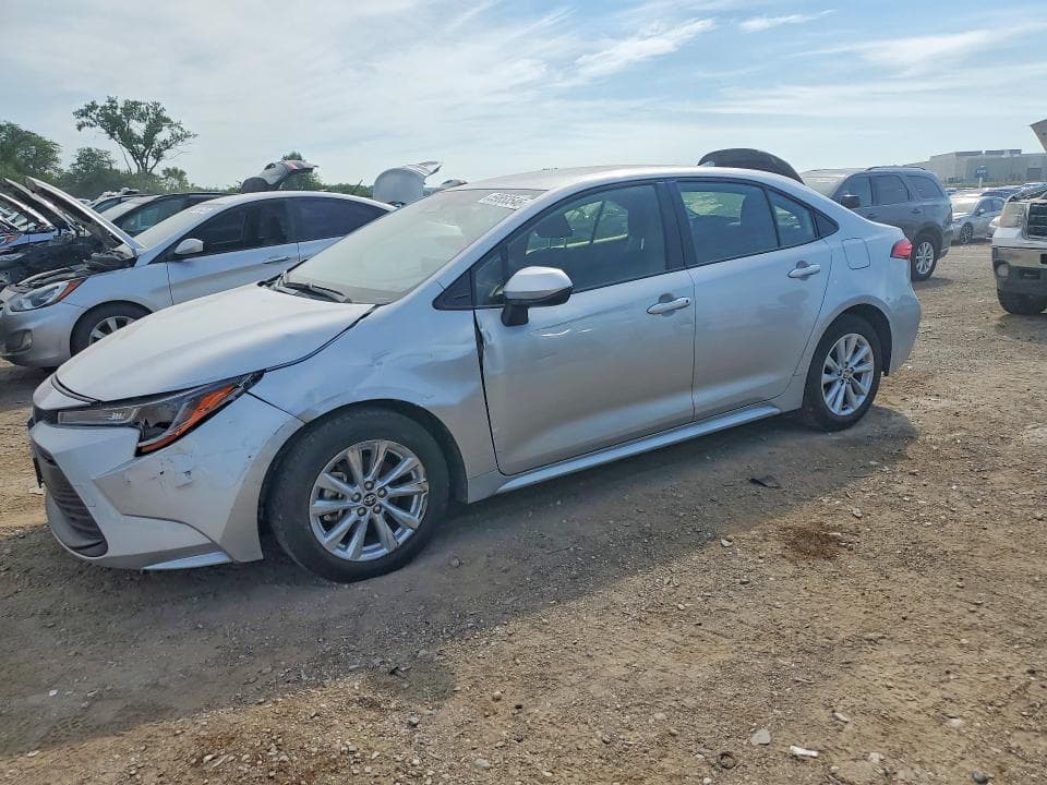 2024 TOYOTA COROLLA LE - 1