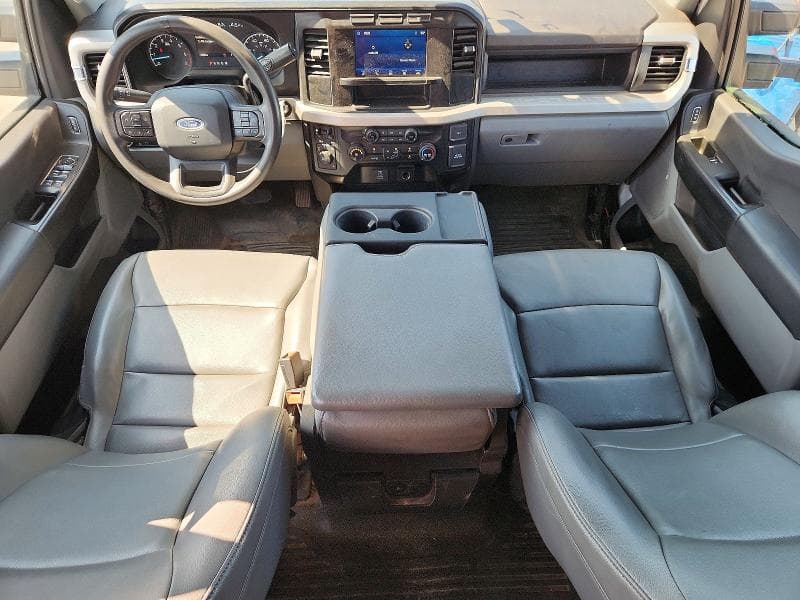 2024 FORD F250 SD XL 8