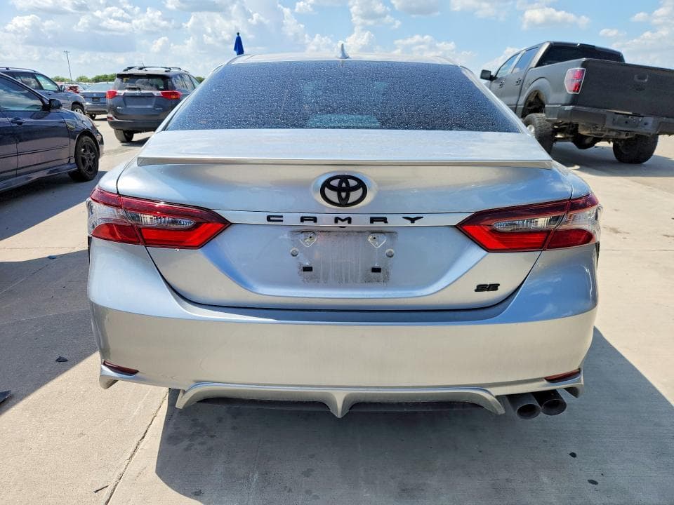 2024 TOYOTA CAMRY SE 6
